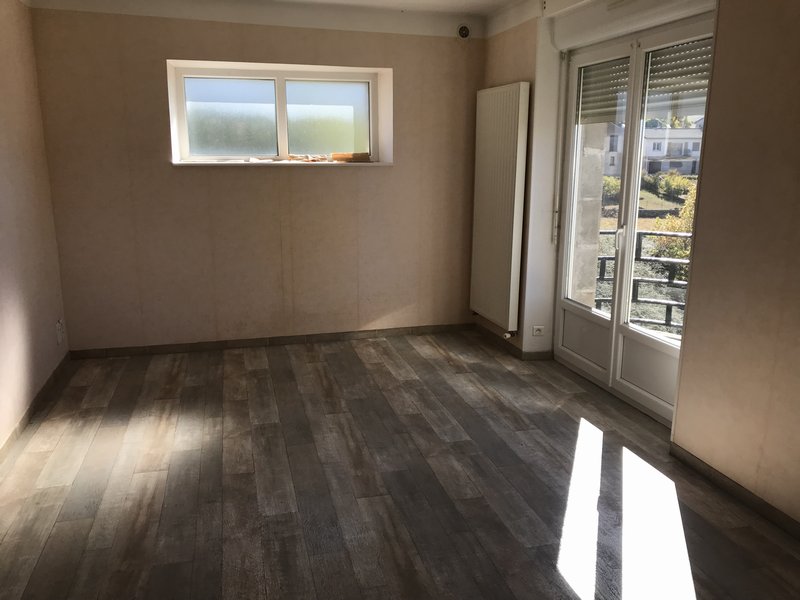 Vente Pavillon en pierre avec garages